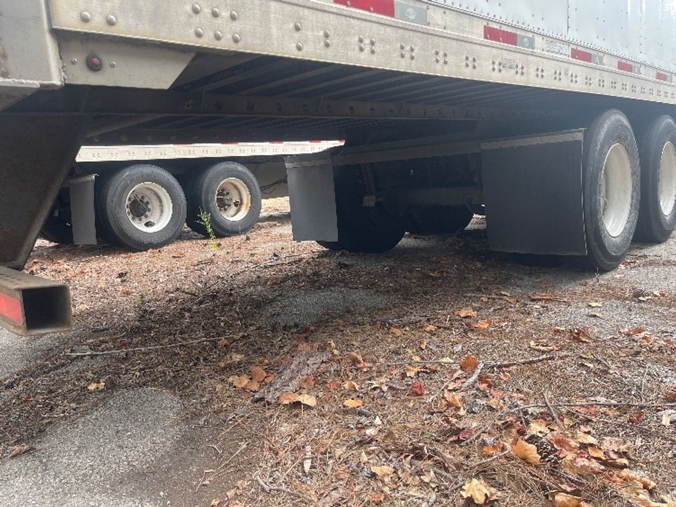 Dry Van Trailer-Semi Trailers-Utility-2016-Trailer-Forest Park-GA-362,022\n\t\tmiles-$ 18,000 - Image 5