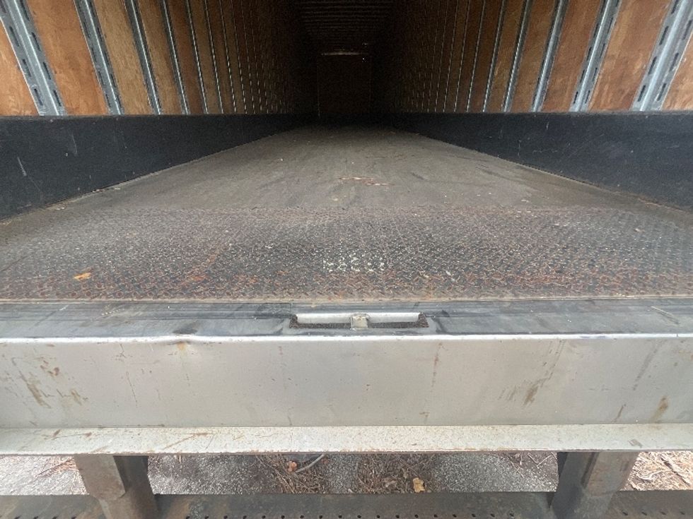 Dry Van Trailer-Semi Trailers-Utility-2016-Trailer-Forest Park-GA-362,022\n\t\tmiles-$ 18,000 - Image 7