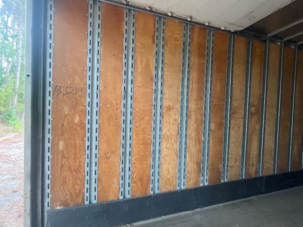 Dry Van Trailer-Semi Trailers-Utility-2016-Trailer-Forest Park-GA-362,022\n\t\tmiles-$ 18,000 - Image 8