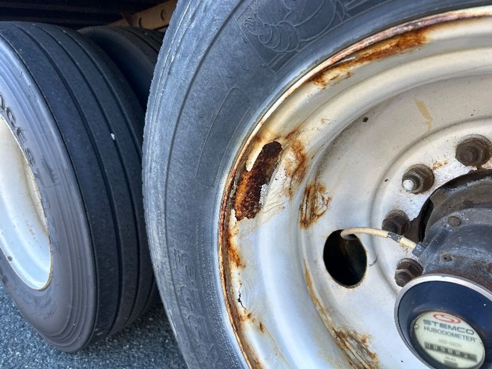 Dry Van Trailer-Semi Trailers-Utility-2016-Trailer-Fredericksburg-VA-126,388\n\t\tmiles-$ 16,500 - Image 11