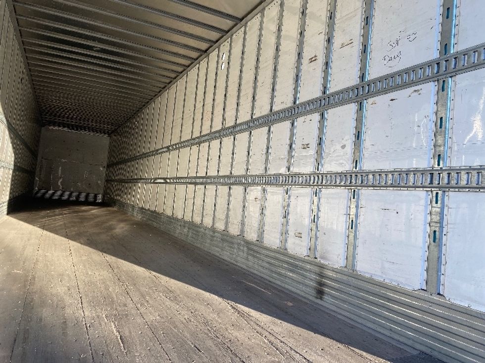 Dry Van Trailer-Semi Trailers-Utility-2016-Trailer-Greensboro-NC-190,537\n\t\tmiles-$ 17,000 - Image 10