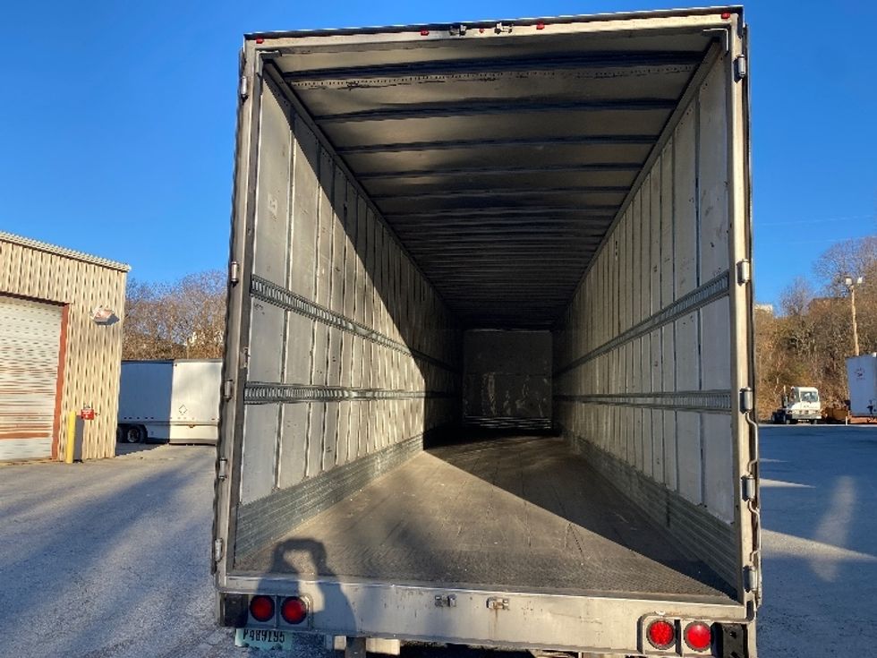 Dry Van Trailer-Semi Trailers-Utility-2016-Trailer-Greensboro-NC-190,537\n\t\tmiles-$ 17,000 - Image 8