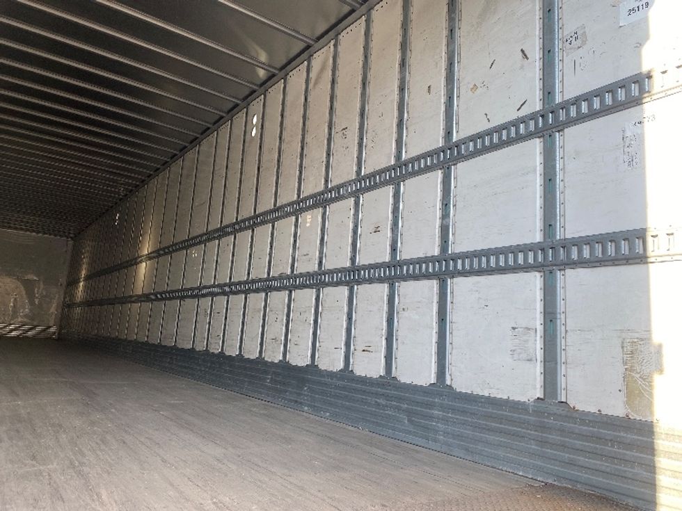 Dry Van Trailer-Semi Trailers-Utility-2016-Trailer-Greensboro-NC-413,830\n\t\tmiles-$ 14,750 - Image 10