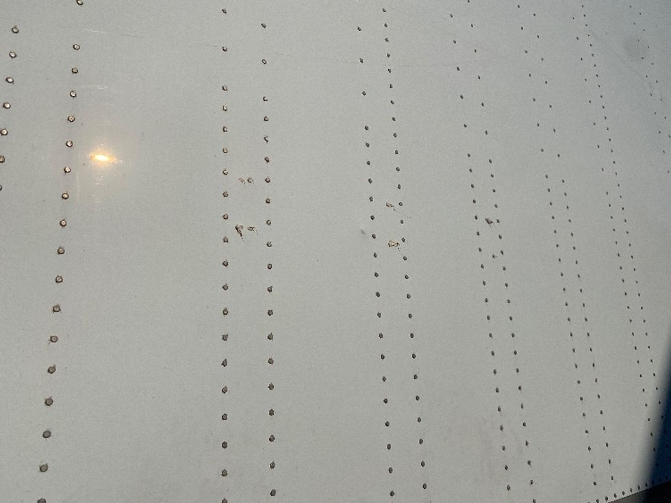 Dry Van Trailer-Semi Trailers-Utility-2016-Trailer-Greensboro-NC-413,830\n\t\tmiles-$ 14,750 - Image 15