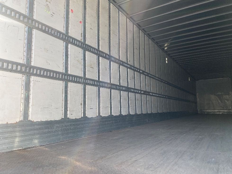Dry Van Trailer-Semi Trailers-Utility-2016-Trailer-Greensboro-NC-413,830\n\t\tmiles-$ 14,750 - Image 9