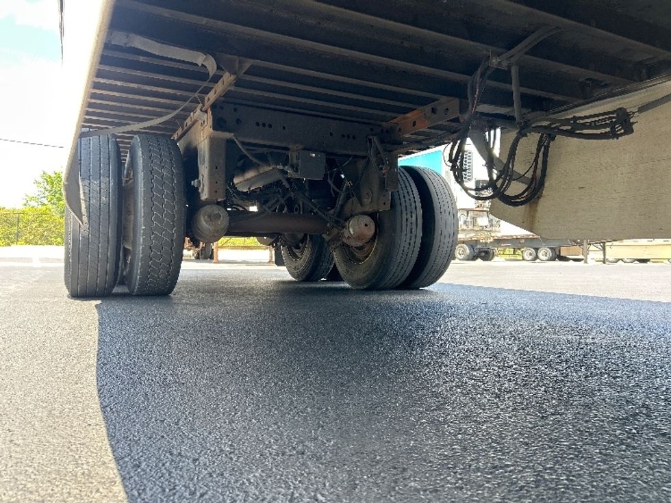 Dry Van Trailer-Semi Trailers-Utility-2016-Trailer-Greensboro-NC-497,910\n\t\tmiles-$ 18,000 - Image 5