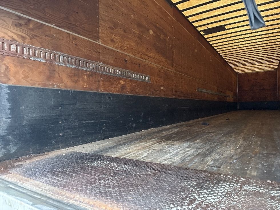 Dry Van Trailer-Semi Trailers-Utility-2016-Trailer-Kentwood-MI-371,437\n\t\tmiles-$ 15,500 - Image 8