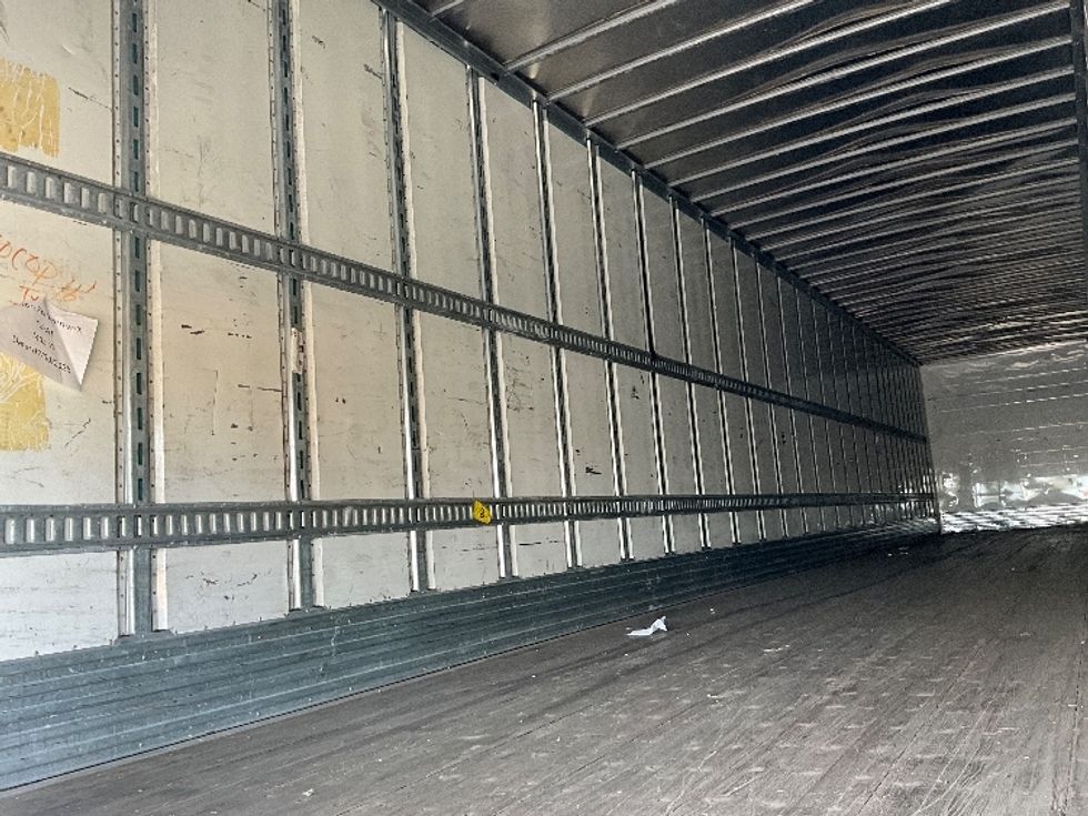 Dry Van Trailer-Semi Trailers-Utility-2016-Trailer-Macon-GA-181,287\n\t\tmiles-$ 18,000 - Image 9