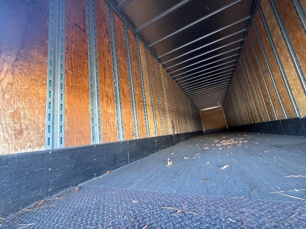 Dry Van Trailer-Semi Trailers-Utility-2016-Trailer-Mcdonough-GA-234,598\n\t\tmiles-$ 17,000 - Image 9