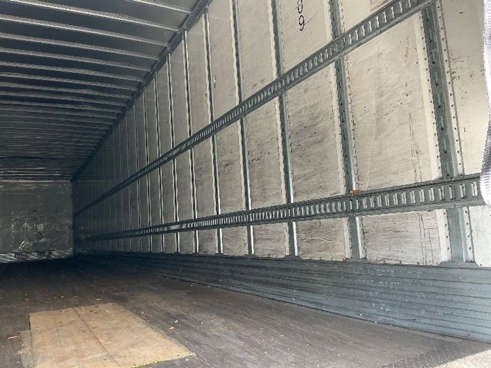 Dry Van Trailer-Semi Trailers-Utility-2016-Trailer-Plant City-FL-111,890\n\t\tmiles-$ 16,500 - Image 9
