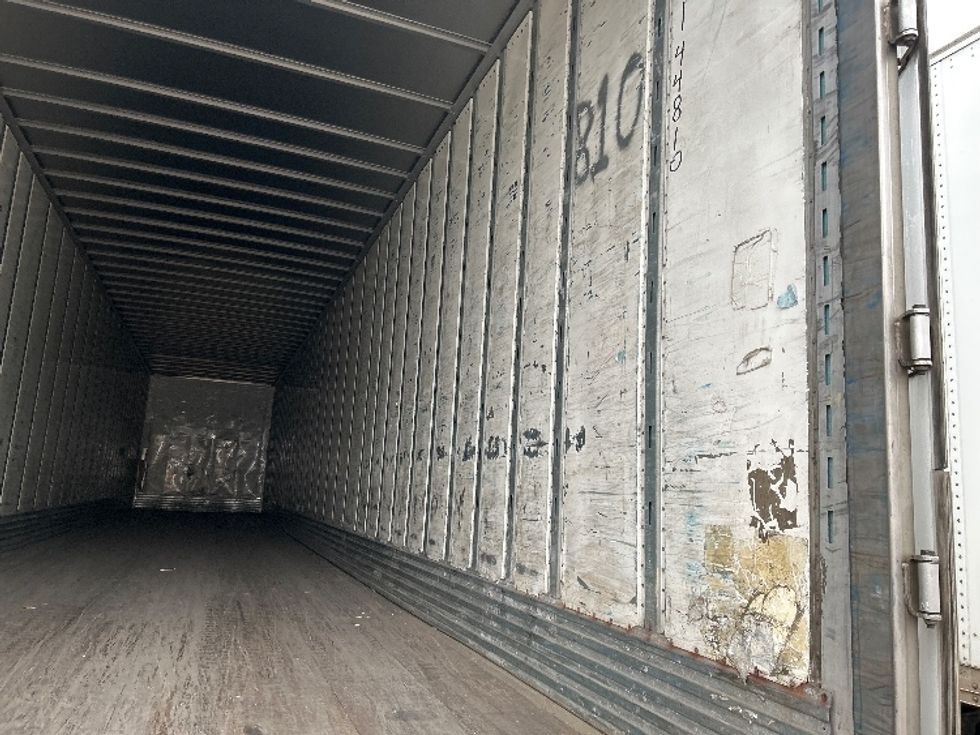 Dry Van Trailer-Semi Trailers-Utility-2016-Trailer-Poplar Bluff-MO-501,310\n\t\tmiles-$ 18,000 - Image 9