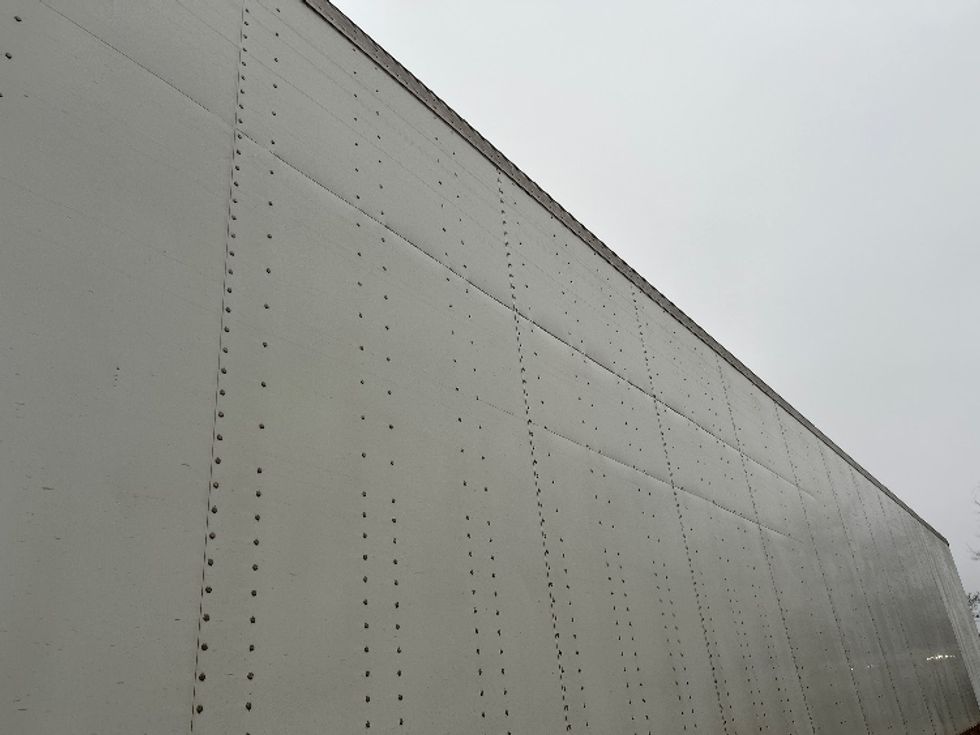 Dry Van Trailer-Semi Trailers-Utility-2016-Trailer-Poplar Bluff-MO-522,000\n\t\tmiles-$ 18,000 - Image 10