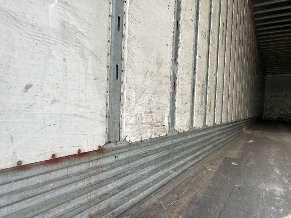 Dry Van Trailer-Semi Trailers-Utility-2016-Trailer-Poplar Bluff-MO-612,240\n\t\tmiles-$ 18,000 - Image 10