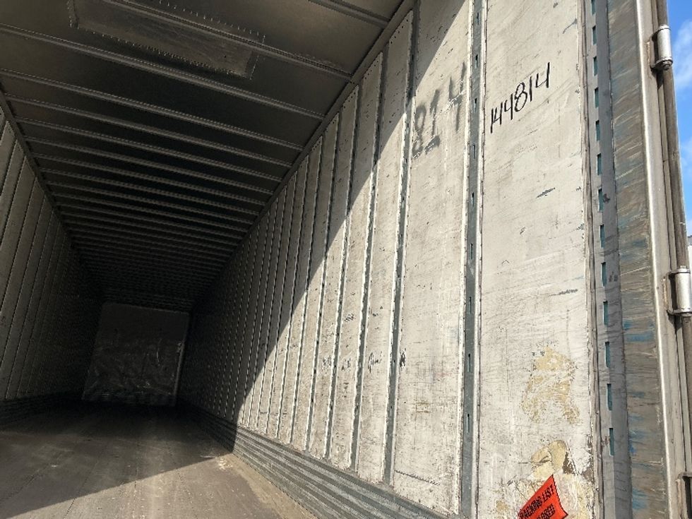 Dry Van Trailer-Semi Trailers-Utility-2016-Trailer-Poplar Bluff-MO-612,240\n\t\tmiles-$ 18,000 - Image 9