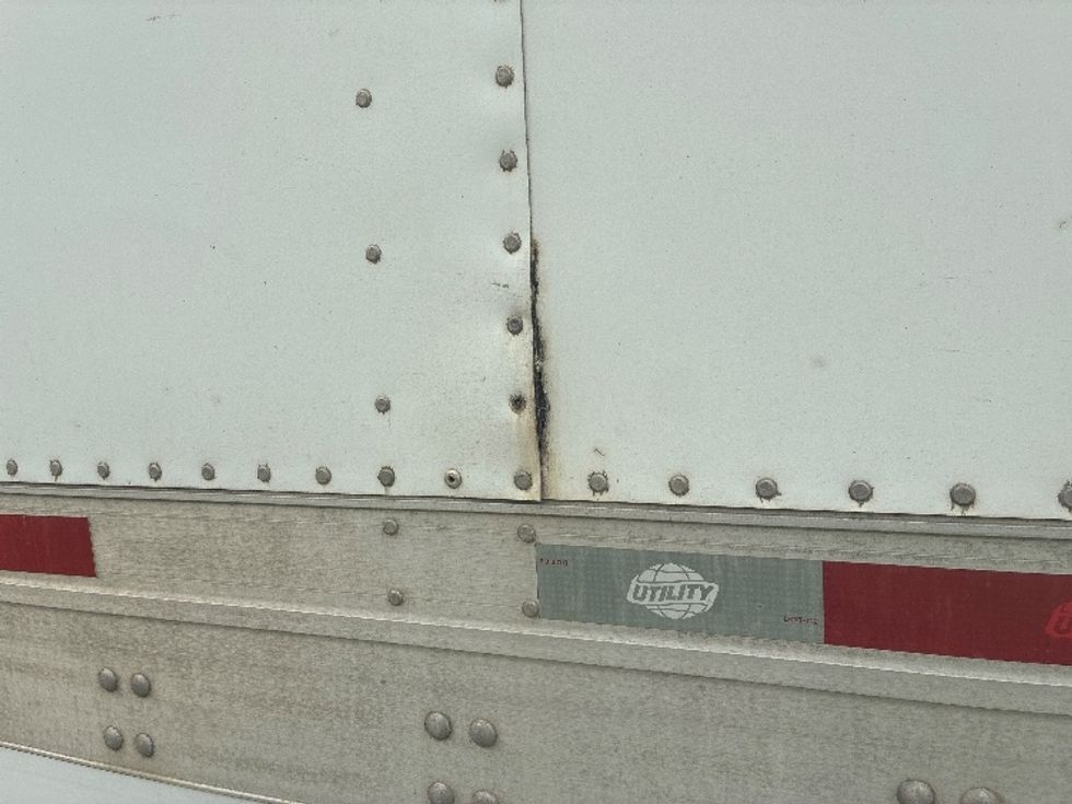 Dry Van Trailer-Semi Trailers-Utility-2016-Trailer-Rocky Mount-VA-459,498\n\t\tmiles-$ 17,000 - Image 11
