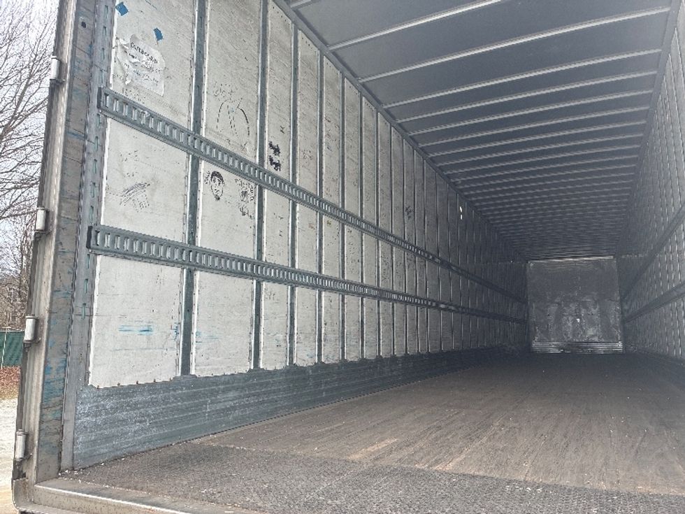 Dry Van Trailer-Semi Trailers-Utility-2016-Trailer-Rocky Mount-VA-459,498\n\t\tmiles-$ 17,000 - Image 8