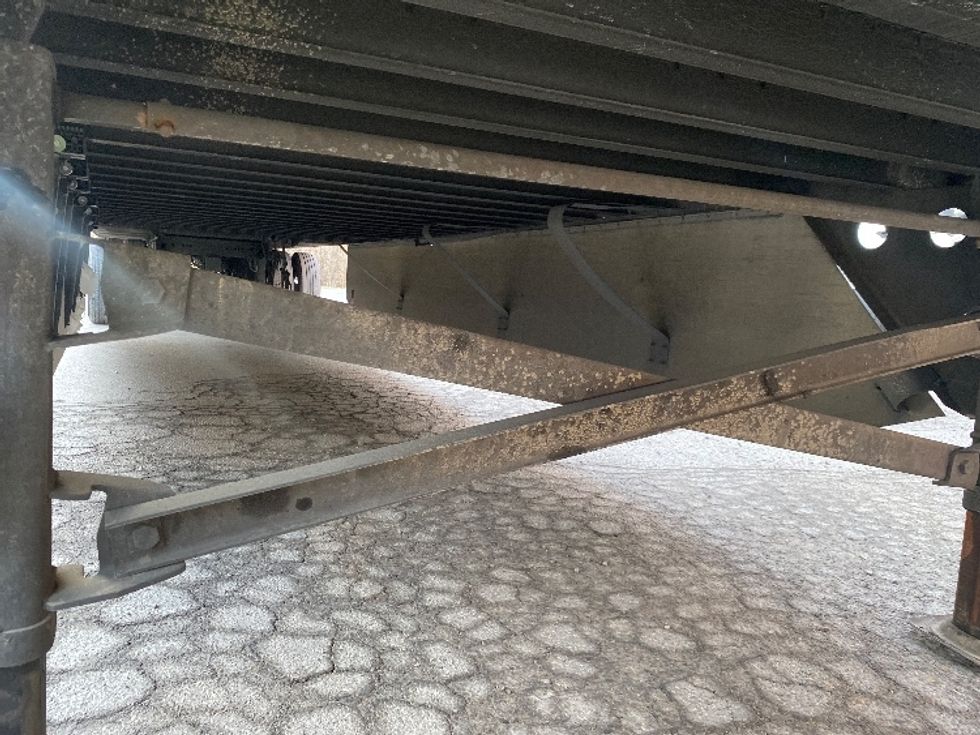 Dry Van Trailer-Semi Trailers-Utility-2016-Trailer-Rocky Mount-VA-696,932\n\t\tmiles-$ 16,000 - Image 11