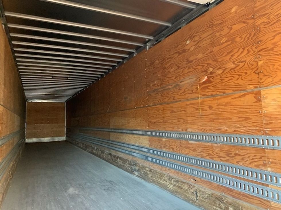 Dry Van Trailer-Semi Trailers-Utility-2016-Trailer-Scarborough-ME-123,439\n\t\tmiles-$ 18,750 - Image 6