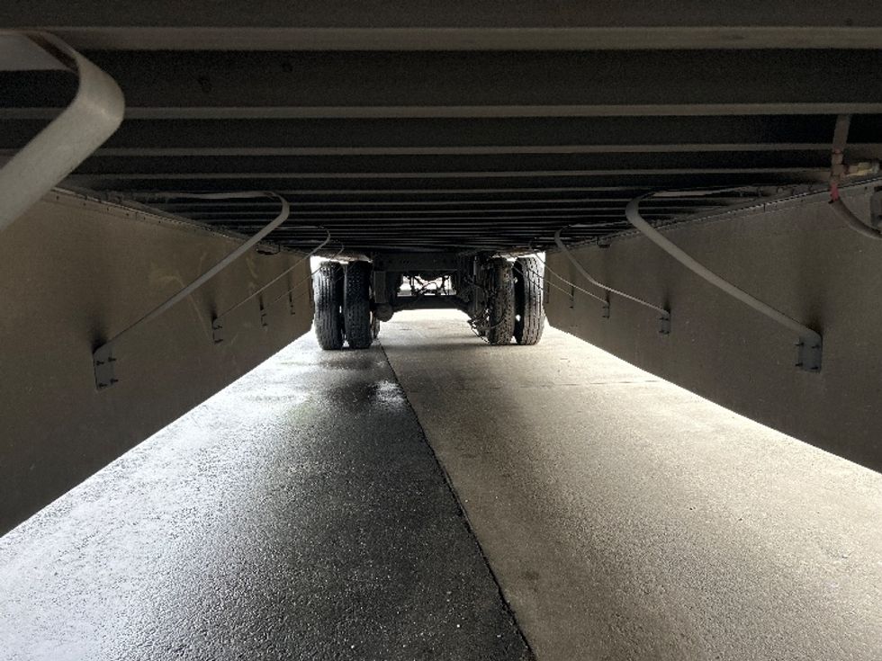 Dry Van Trailer-Semi Trailers-Utility-2016-Trailer-Villa Rica-GA-1,162,460\n\t\tmiles-$ 17,000 - Image 5