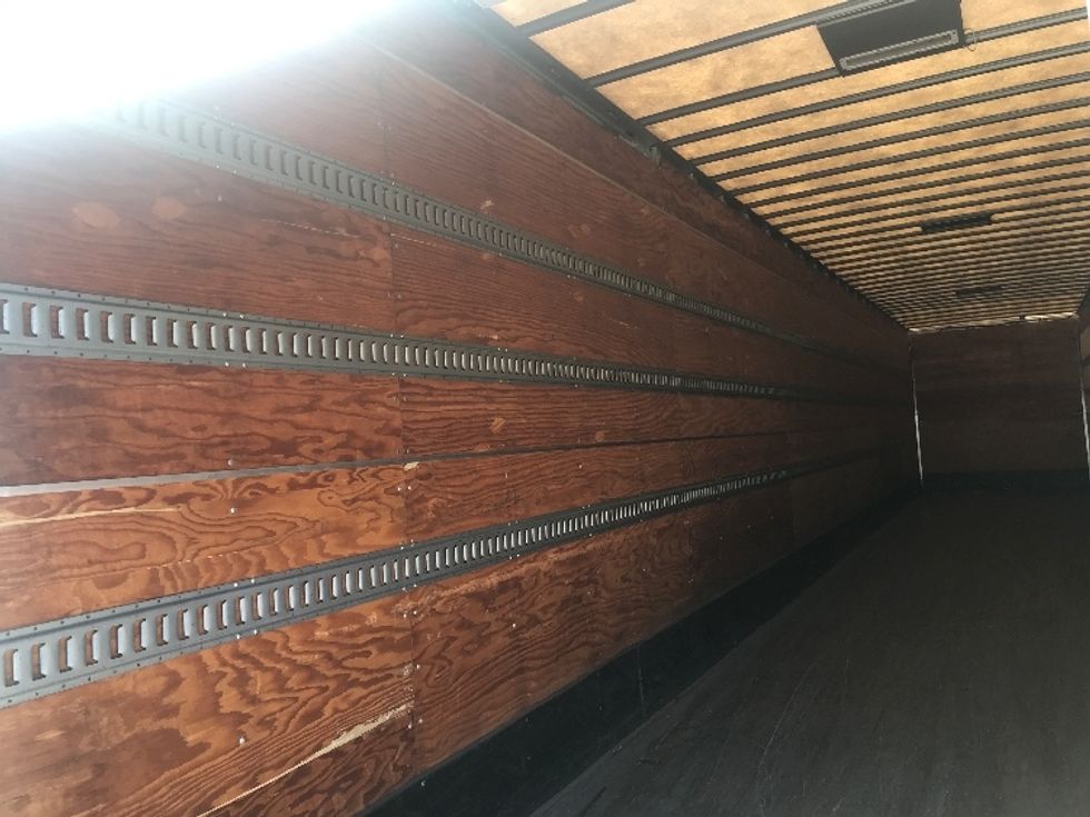 Dry Van Trailer-Semi Trailers-Utility-2016-Trailer-West Sacramento-CA-342,530\n\t\tmiles-$ 17,500 - Image 9