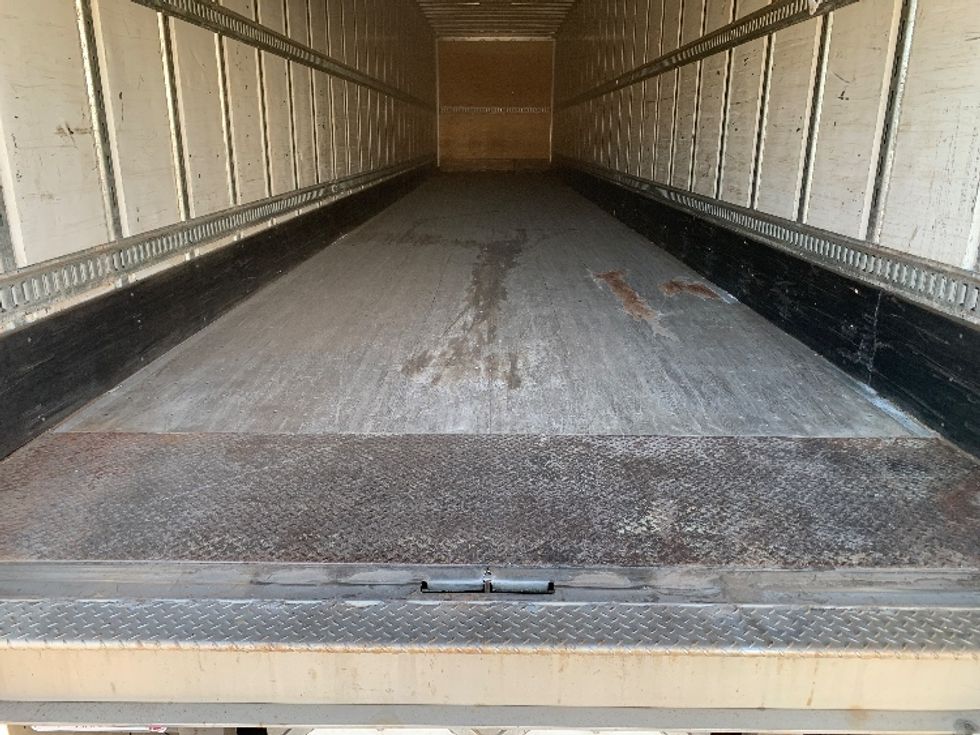 Dry Van Trailer-Semi Trailers-Utility-2017-Trailer-Delaware-OH-309,336\n\t\tmiles-$ 18,750 - Image 8