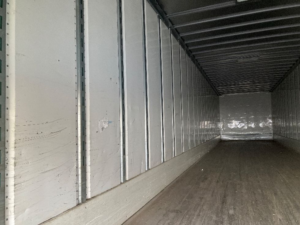 Dry Van Trailer-Semi Trailers-Utility-2017-Trailer-Edison-NJ-110,019\n\t\tmiles-$ 16,250 - Image 9