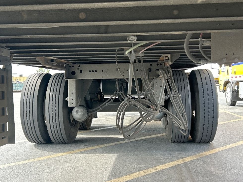 Dry Van Trailer-Semi Trailers-Utility-2017-Trailer-Fontana-CA-302,132\n\t\tmiles-$ 18,000 - Image 5