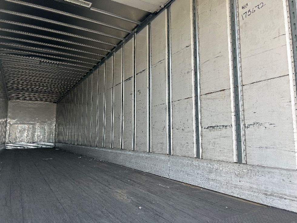Dry Van Trailer-Semi Trailers-Utility-2017-Trailer-Fontana-CA-372,507\n\t\tmiles-$ 18,000 - Image 10