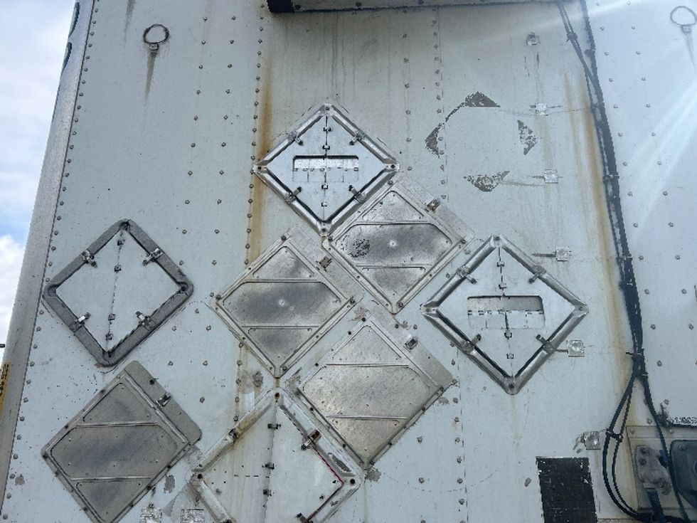 Dry Van Trailer-Semi Trailers-Utility-2017-Trailer-Rochester-NY-184,204\n\t\tmiles-$ 31,250 - Image 12