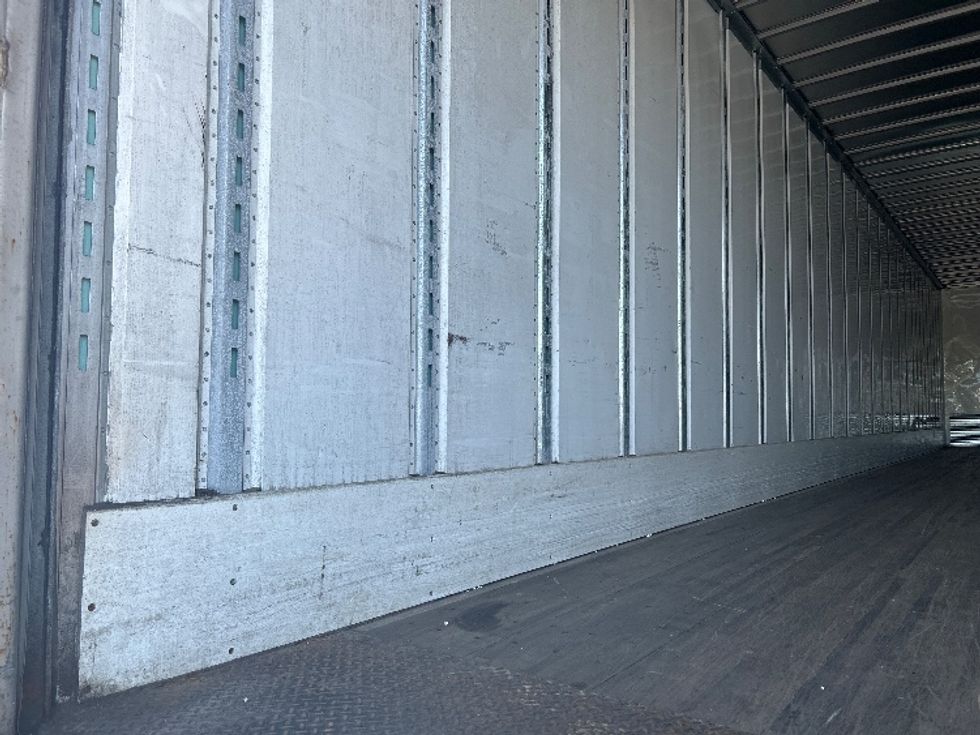Dry Van Trailer-Semi Trailers-Utility-2017-Trailer-Swedesboro-NJ-183,465\n\t\tmiles-$ 16,500 - Image 9