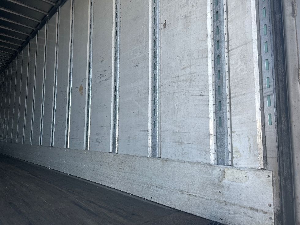 Dry Van Trailer-Semi Trailers-Utility-2017-Trailer-Swedesboro-NJ-267,240\n\t\tmiles-$ 16,500 - Image 10