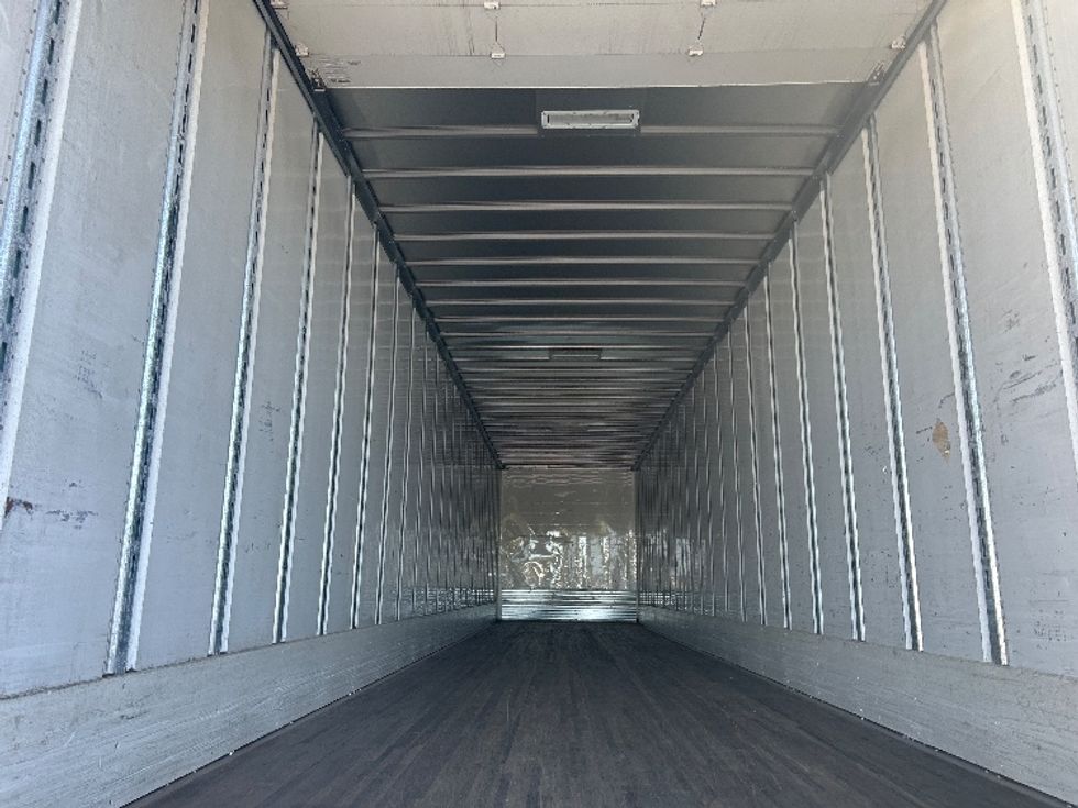 Dry Van Trailer-Semi Trailers-Utility-2017-Trailer-Swedesboro-NJ-330,578\n\t\tmiles-$ 16,250 - Image 8