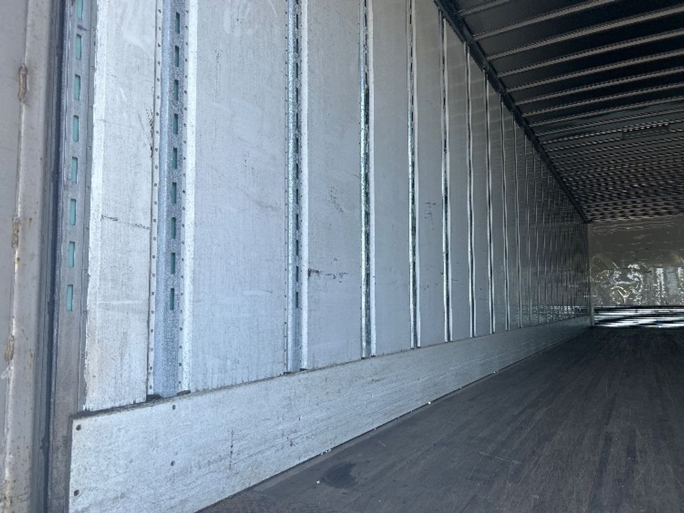 Dry Van Trailer-Semi Trailers-Utility-2017-Trailer-Swedesboro-NJ-330,578\n\t\tmiles-$ 16,250 - Image 9