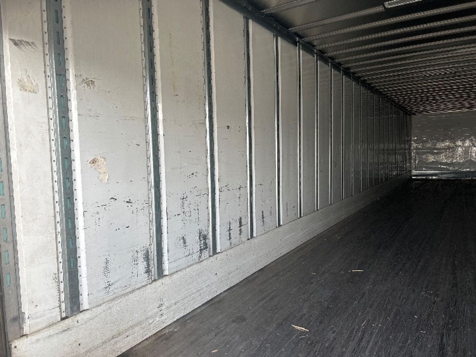 Dry Van Trailer-Semi Trailers-Utility-2017-Trailer-Swedesboro-NJ-351,235\n\t\tmiles-$ 16,500 - Image 9