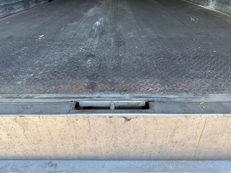 Dry Van Trailer-Semi Trailers-Utility-2018-Trailer-Greeley-CO-290,011\n\t\tmiles-$ 15,000 - Image 7