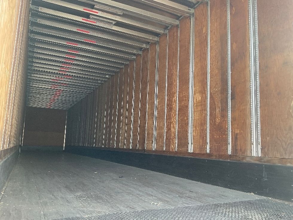 Dry Van Trailer-Semi Trailers-Utility-2018-Trailer-King Of Prussia-PA-237,061\n\t\tmiles-$ 16,750 - Image 10