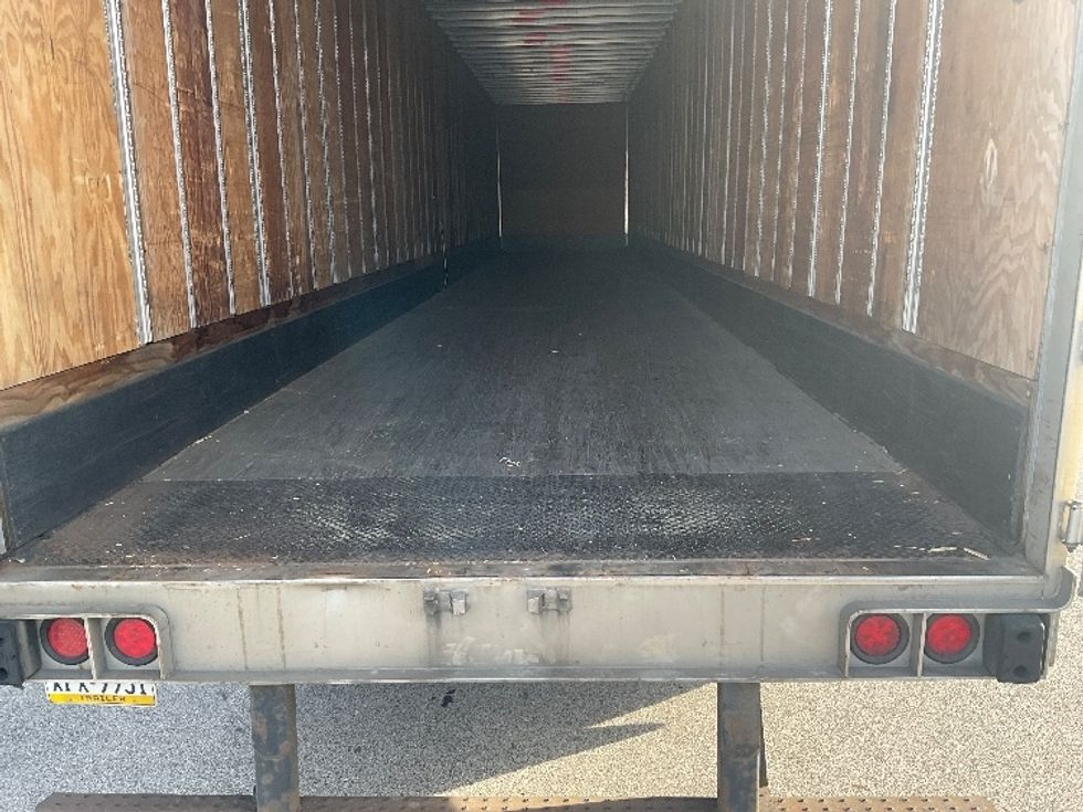 Dry Van Trailer-Semi Trailers-Utility-2018-Trailer-King Of Prussia-PA-237,061\n\t\tmiles-$ 16,750 - Image 8