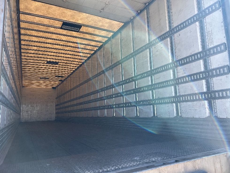 Dry Van Trailer-Semi Trailers-Utility-2018-Trailer-Lubbock-TX-354,025\n\t\tmiles-$ 15,250 - Image 10