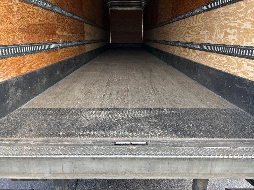 Dry Van Trailer-Semi Trailers-Utility-2018-Trailer-Memphis-TN-256,010\n\t\tmiles-$ 20,000 - Image 8