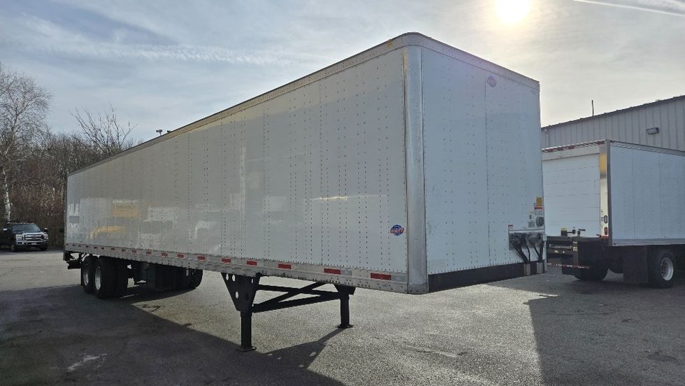 Dry Van Trailer-Semi Trailers-Utility-2018-Trailer-New Bedford-MA-350,071\n\t\tmiles-$ 18,500 - Image 1