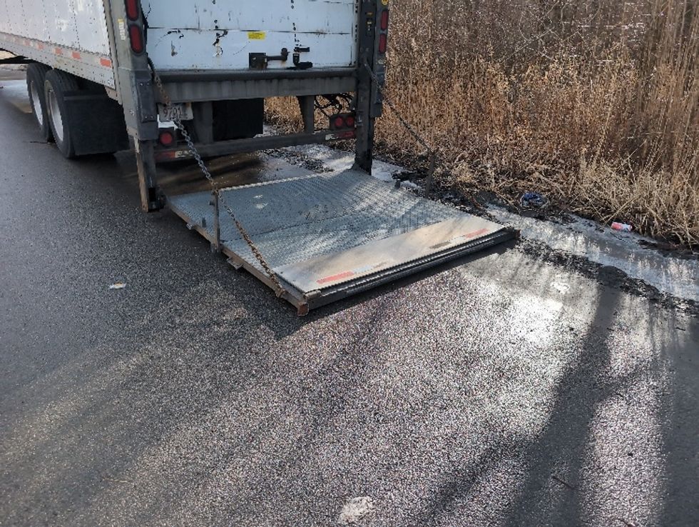 Dry Van Trailer-Semi Trailers-Utility-2018-Trailer-New Bedford-MA-493,261\n\t\tmiles-$ 18,750 - Image 7