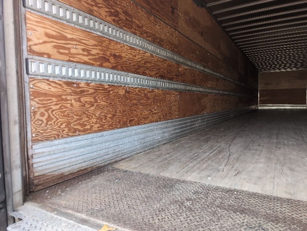 Dry Van Trailer-Semi Trailers-Utility-2018-Trailer-New Bedford-MA-493,261\n\t\tmiles-$ 18,750 - Image 9