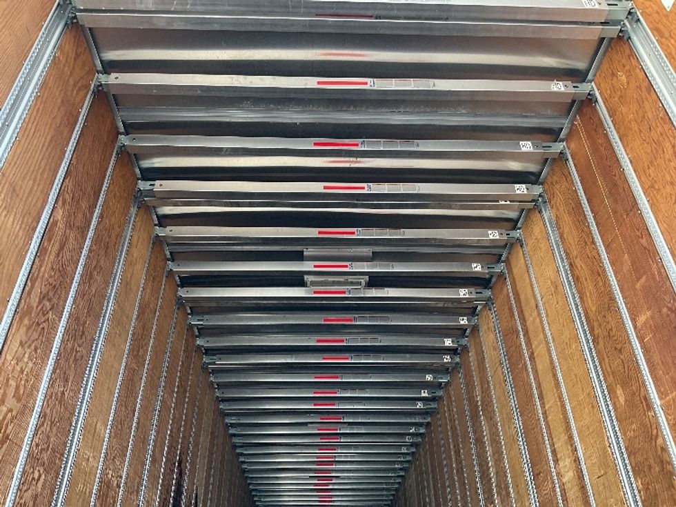 Dry Van Trailer-Semi Trailers-Utility-2018-Trailer-New Castle-DE-240,207\n\t\tmiles-$ 18,750 - Image 10