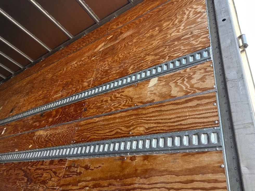 Dry Van Trailer-Semi Trailers-Utility-2019-Trailer-Fontana-CA-657,327\n\t\tmiles-$ 23,500 - Image 11