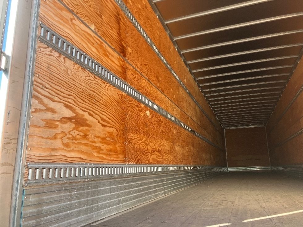Dry Van Trailer-Semi Trailers-Utility-2020-Trailer-Fitchburg-MA-360,499\n\t\tmiles-$ 26,000 - Image 8
