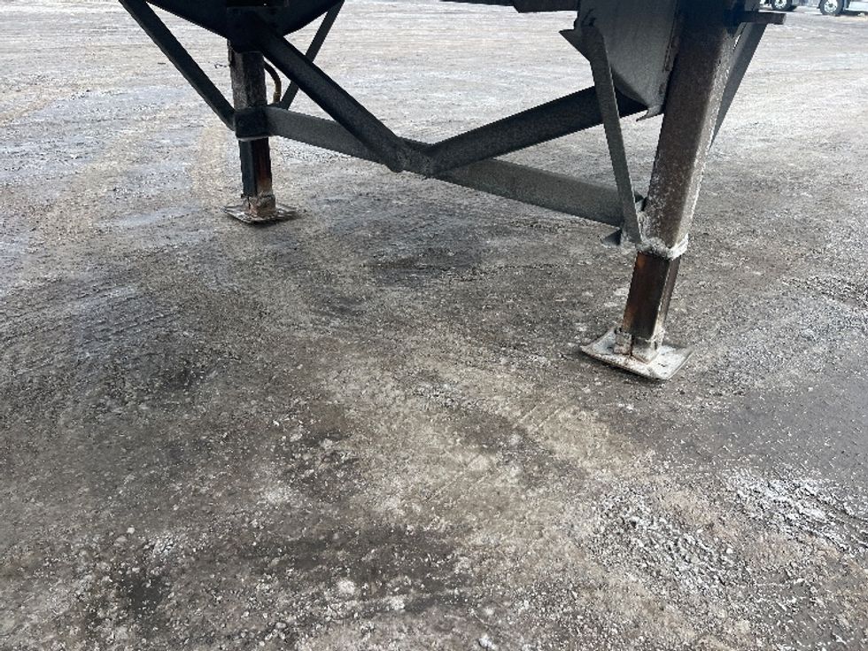 Dry Van Trailer-Semi Trailers-VANGUARD TRAILER-2011-Trailer-Rochester-NY-187,163\n\t\tmiles-$ 9,750 - Image 12