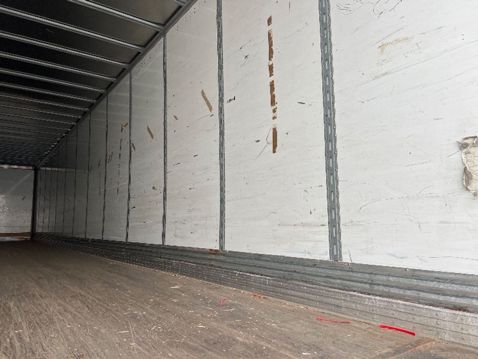 Dry Van Trailer-Semi Trailers-VANGUARD TRAILER-2012-Trailer-Rochester-NY-244,545\n\t\tmiles-$ 12,000 - Image 10