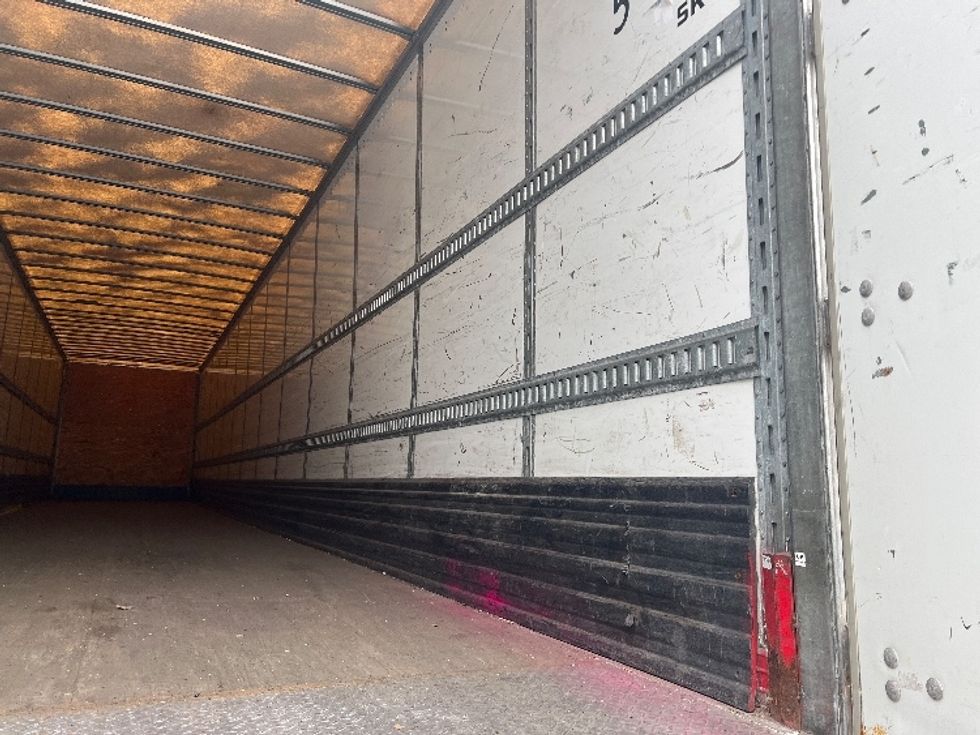 Dry Van Trailer-Semi Trailers-VANGUARD TRAILER-2013-Trailer-Rochester-NY-127,311\n\t\tmiles-$ 15,000 - Image 10