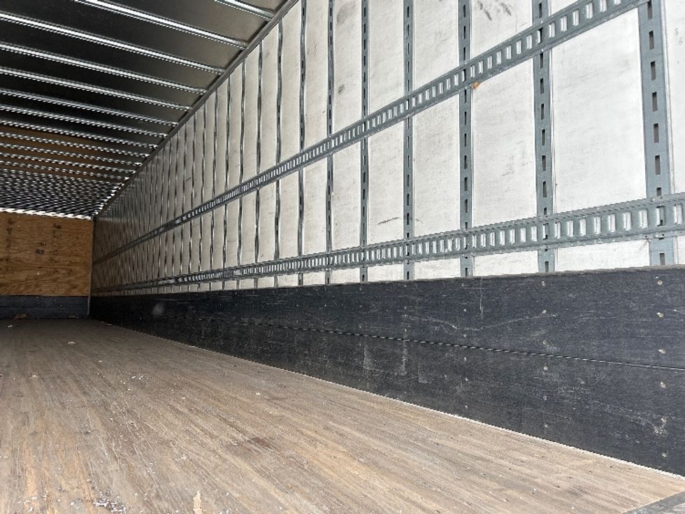 Dry Van Trailer-Semi Trailers-VANGUARD TRAILER-2013-Trailer-Rochester-NY-156,440\n\t\tmiles-$ 11,250 - Image 10