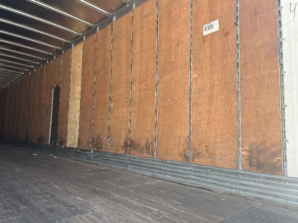 Dry Van Trailer-Semi Trailers-VANGUARD TRAILER-2013-Trailer-Rochester-NY-381,614\n\t\tmiles-$ 11,250 - Image 10